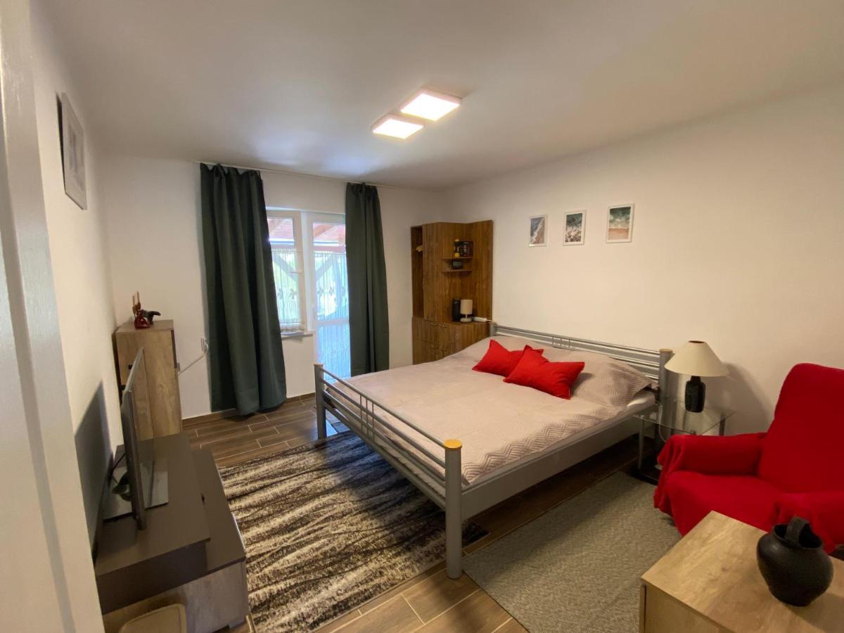 Eszter Apartman Villa Balatonmáriafürdő Esterno foto