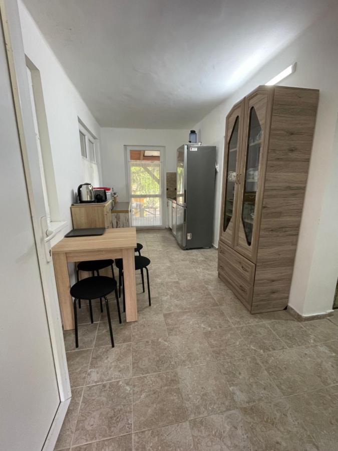 Eszter Apartman Villa Balatonmáriafürdő Esterno foto